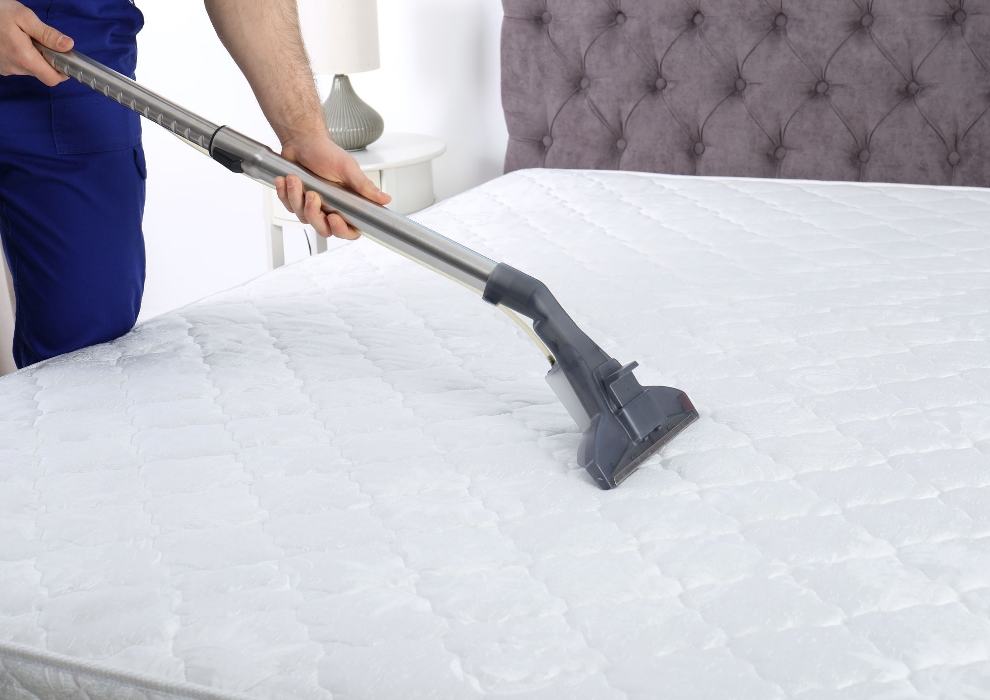 איך לנקות מזרון